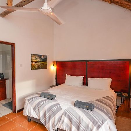 ヴィクトリア・フォールズ The Little Outlook Bed & Breakfast エクステリア 写真